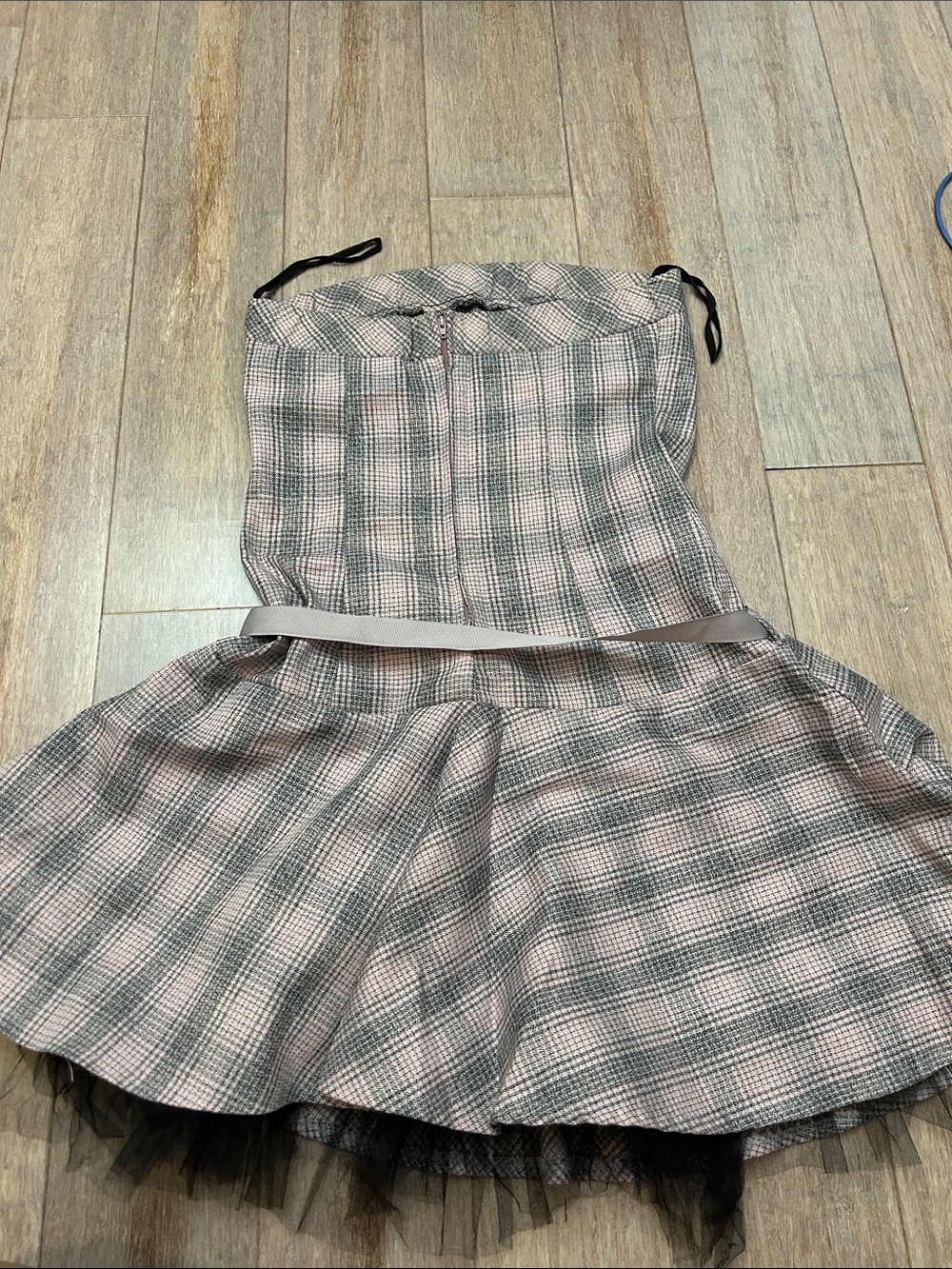 VTG Y2K Miss Me Pink and Gray Plaid Strapless Mini Dress with Bow tulle skirt S - Picture 4 of 6